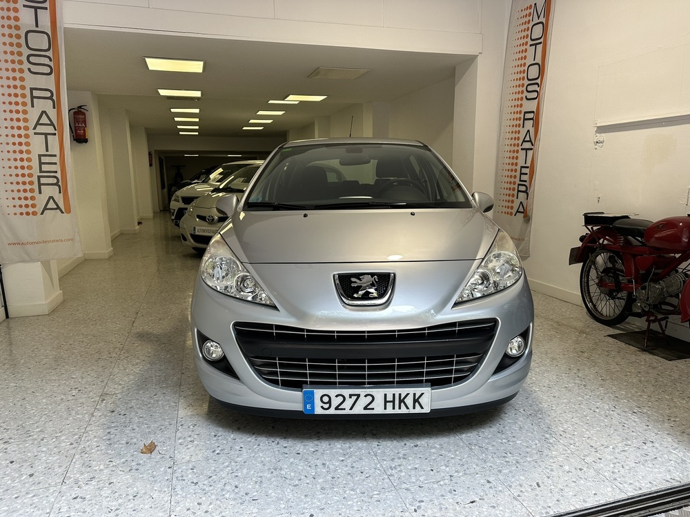 Peugeot 207 ACTIVE foto 3