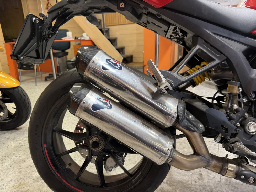 Ducati Monster 1.100 EVO foto 15