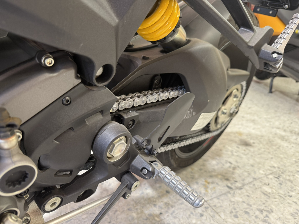 Ducati Monster 1.100 EVO foto 17