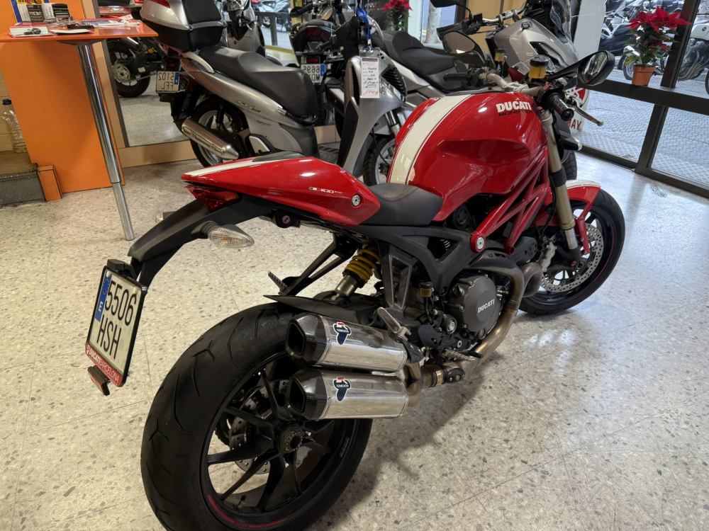 Ducati Monster 1.100 EVO foto 8