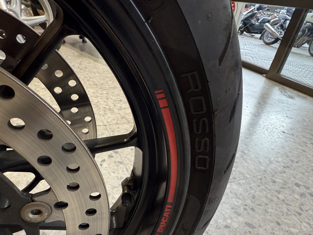 Ducati Monster 1.100 EVO foto 11
