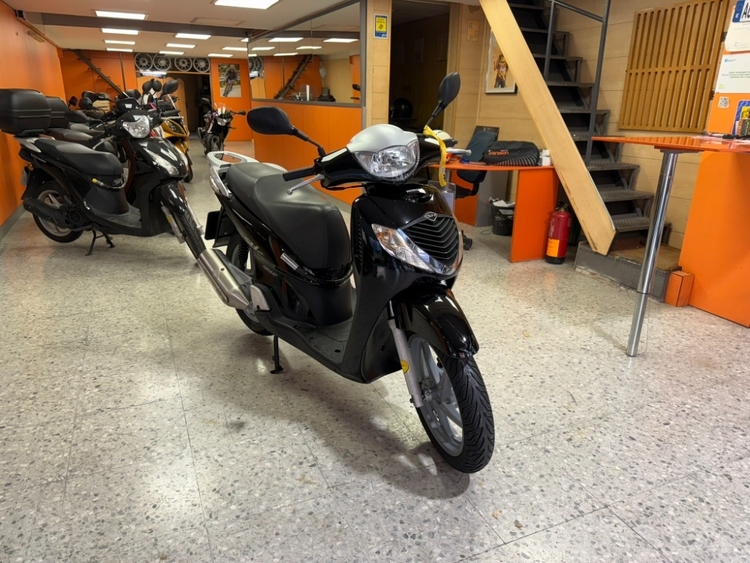 Honda FES 125/SH 125/Dylan 12 SH 125 i (JF14) foto miniatura