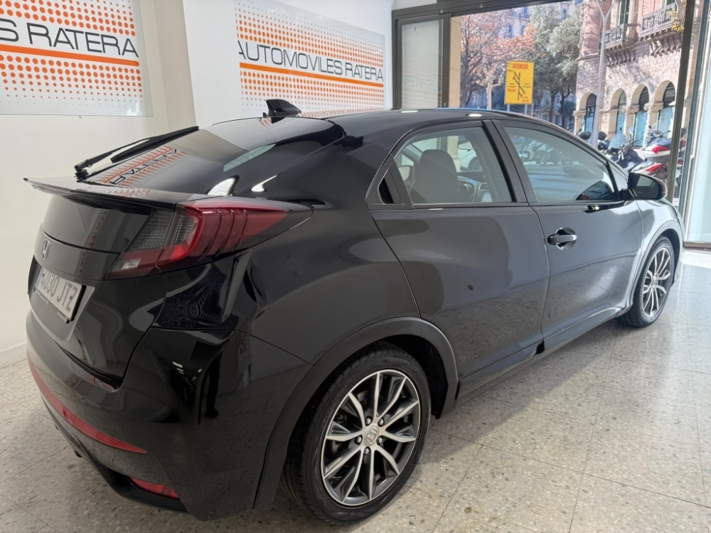 Honda Civic 1.8 iVTEC foto 12