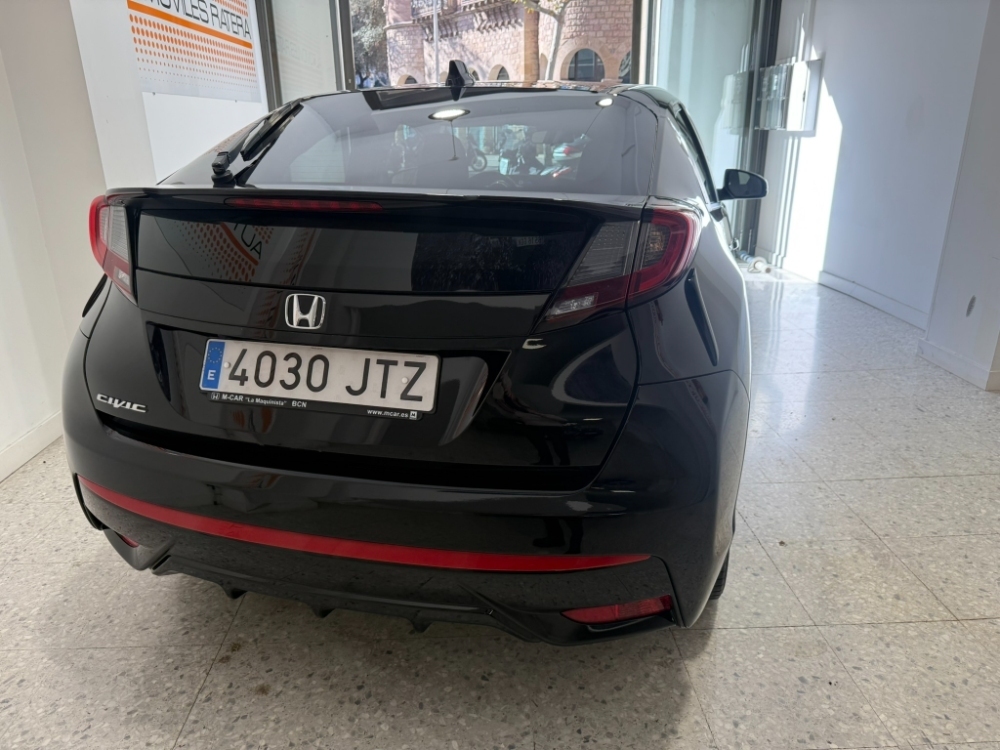 Honda Civic 1.8 iVTEC foto 13