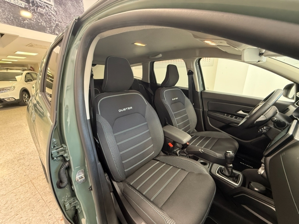 Dacia Duster Journey Go foto 22