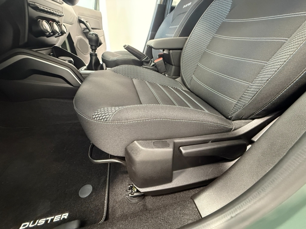 Dacia Duster Journey Go foto 31