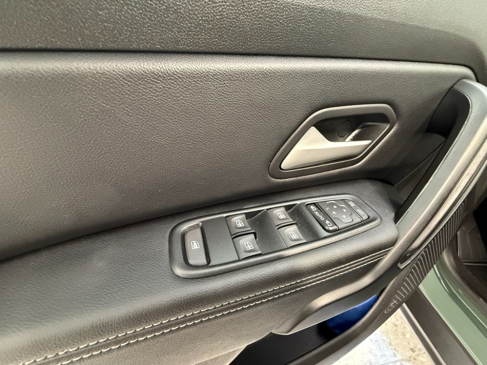 Dacia Duster Journey Go foto 32