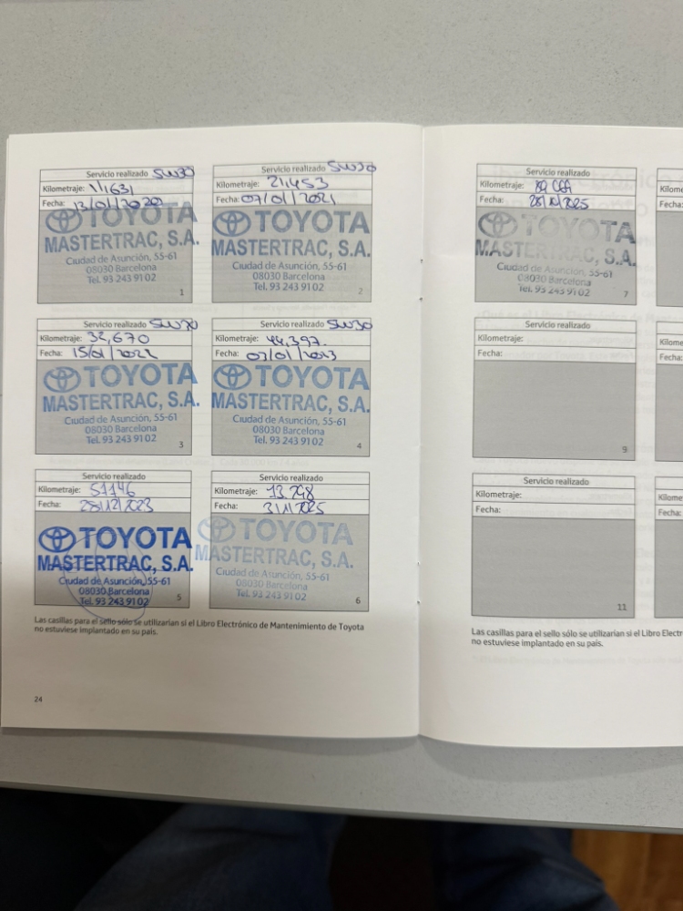 TOYOTA Rav4 H200 4x2 Advance + Drive Pack automàtic. foto 31