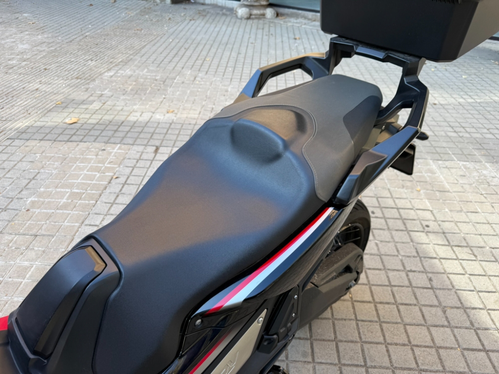 Honda XADV 750 foto 17