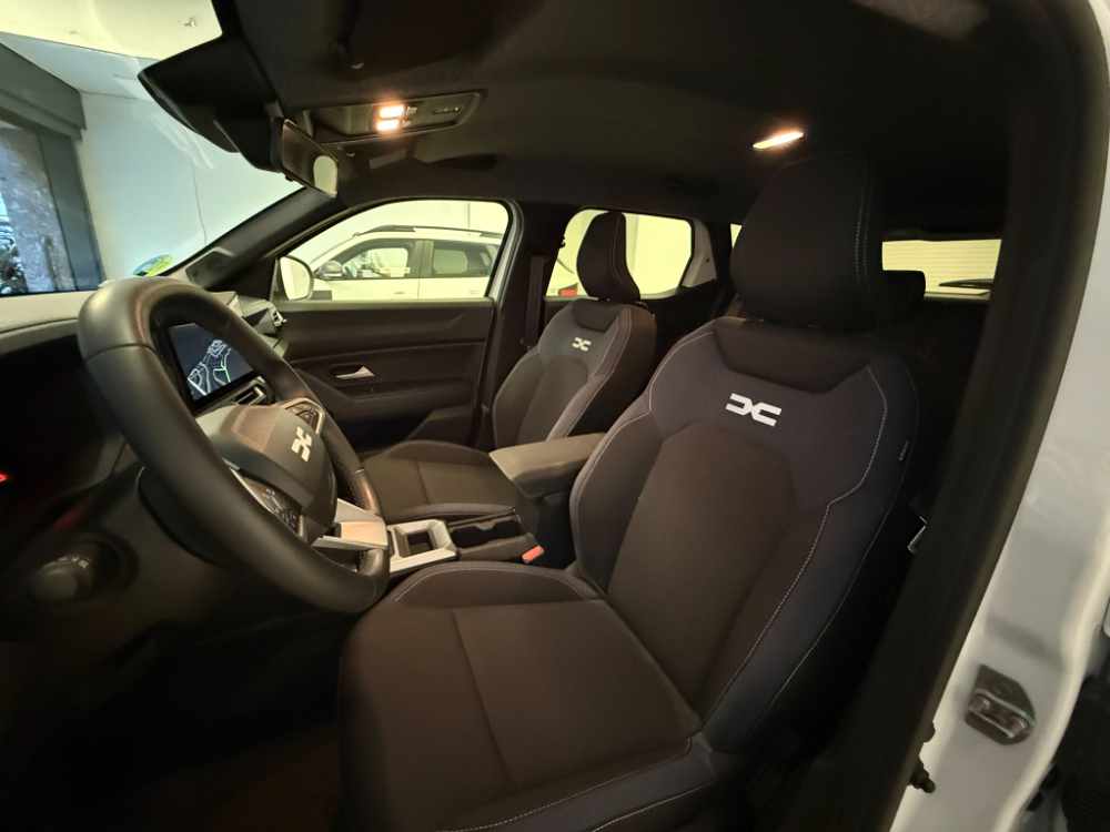 Dacia Duster Hybrid 140 Journey foto 13