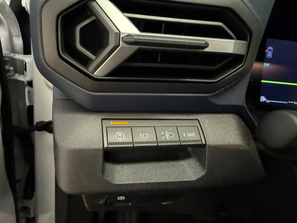 Dacia Duster Hybrid 140 Journey foto 25