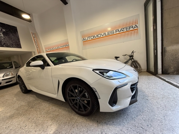 Subaru BRZ Sport foto miniatura