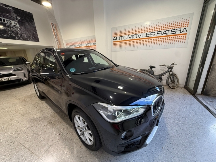 BMW Serie X1 sDrive 18 i foto miniatura